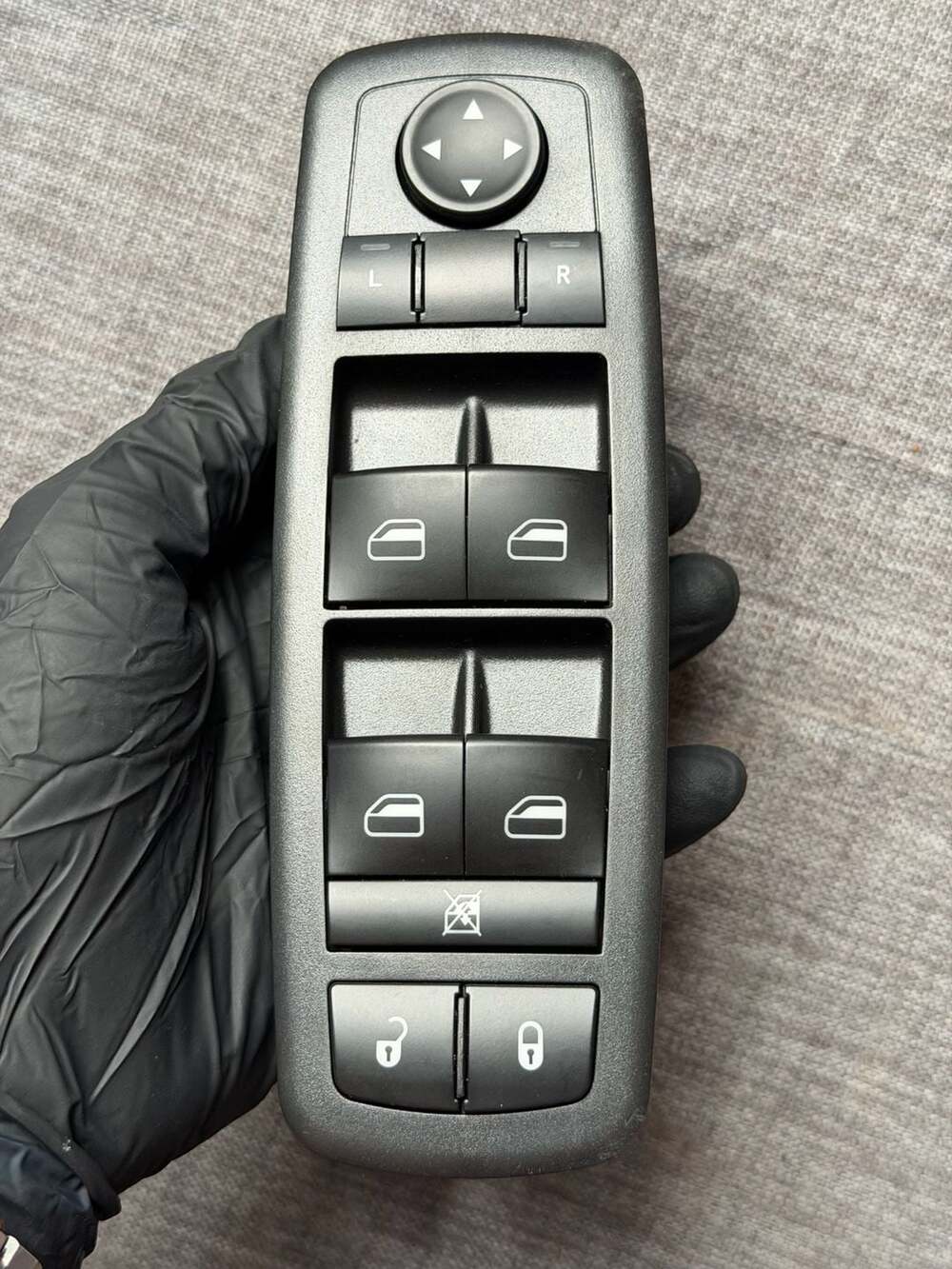 Master Power Window Switch Front Left for 2013-2016 Dodge Dart & Jeep Cherokee 6